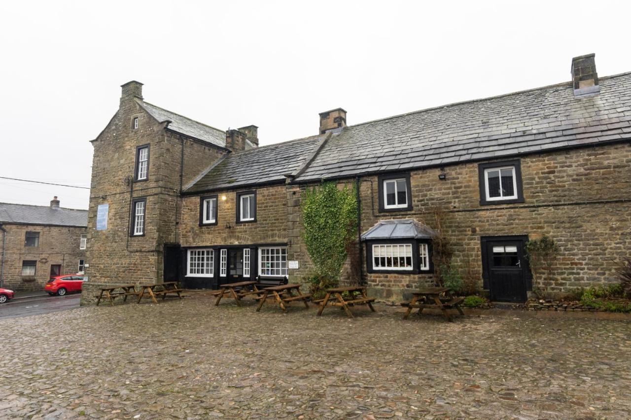 The Ancient Unicorn Hotel Barnard Castle Exterior photo