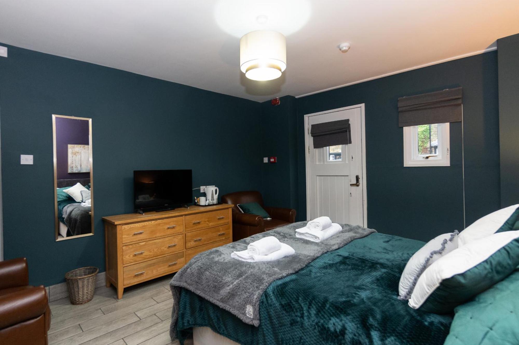 The Ancient Unicorn Hotel Barnard Castle Room photo