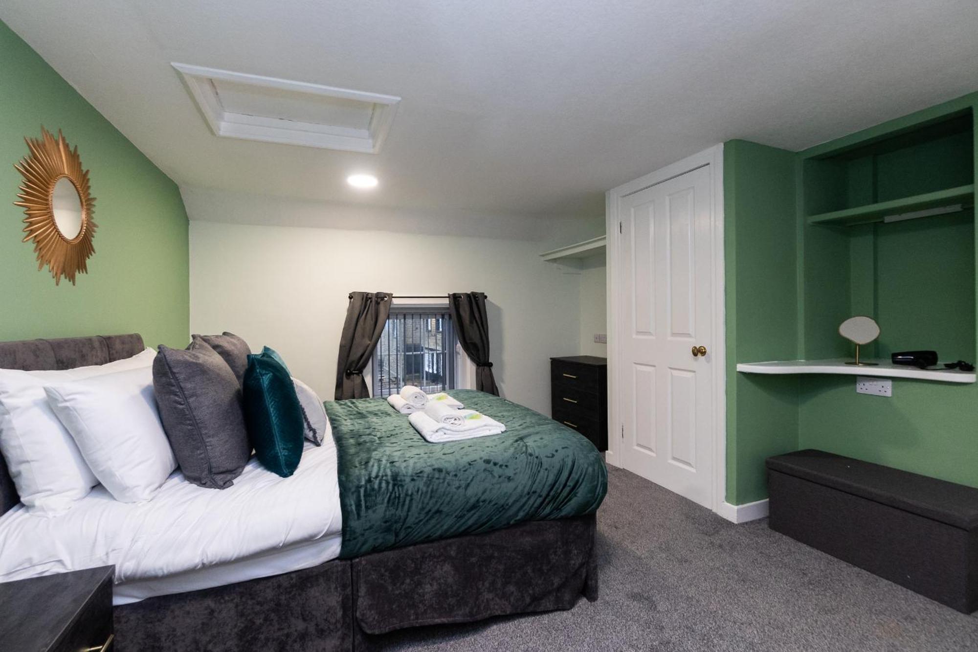 The Ancient Unicorn Hotel Barnard Castle Room photo